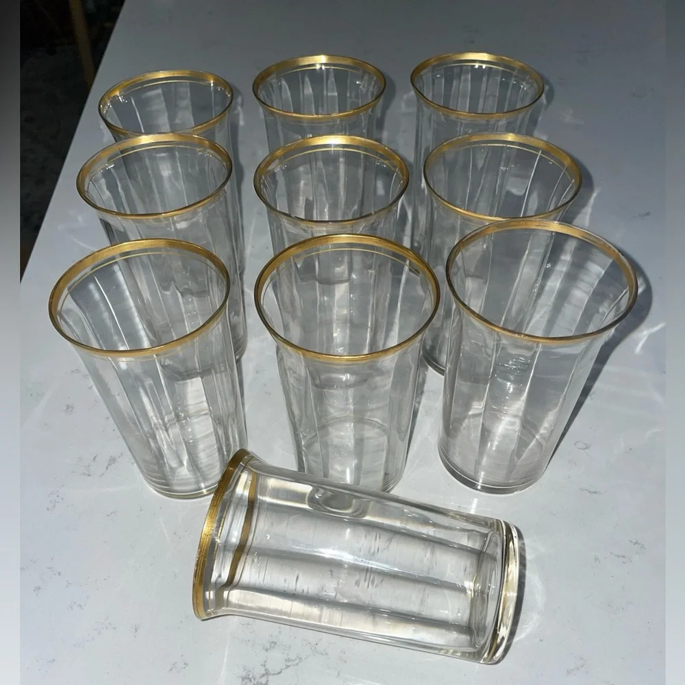 10/ Vintage Gold 3x Rim Optic Paneled MCM Juice Tumblers 4”